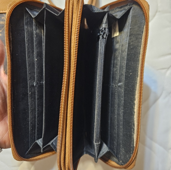 Beverly Hills Polo Club Matching Purse and Wallet - Picture 10 of 10